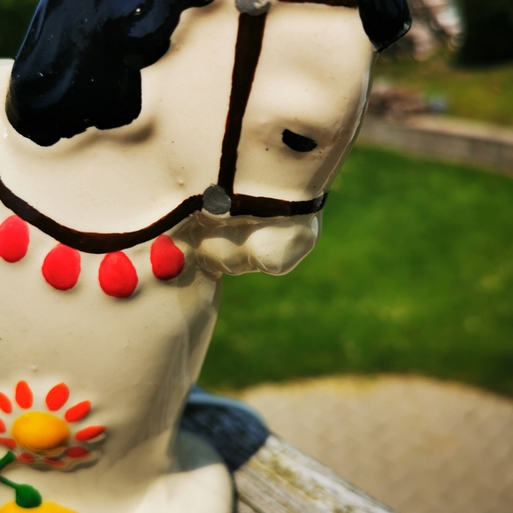 Vintage Ceramic Nursery Lamp / Horse / Flowers - Picture 7 of 16